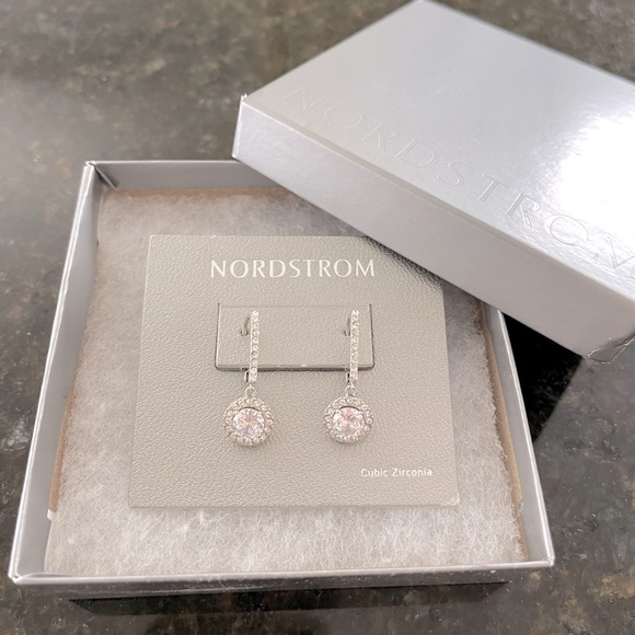 Drop Earrings - Picture 5 of 6